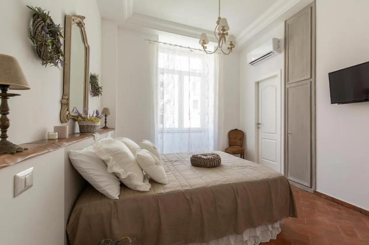 B&B Dimora Mazzarino Neapel