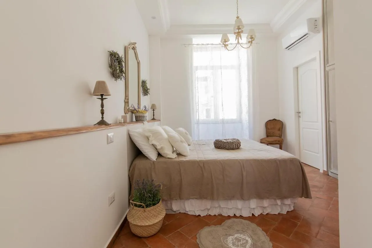 B&B Dimora Mazzarino Neapel Italien