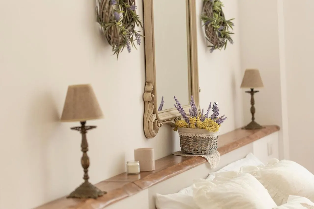 B&B Dimora Mazzarino Naples Bed & Breakfast