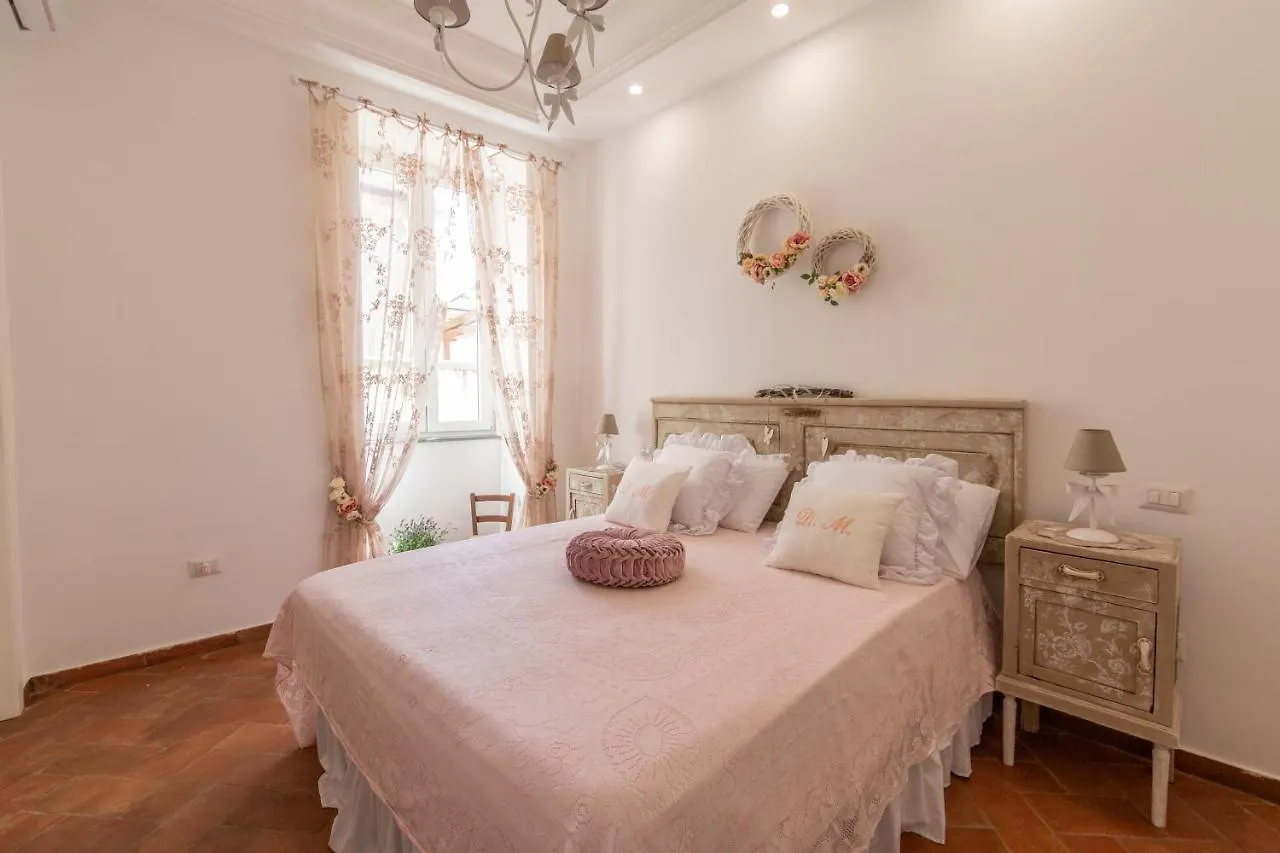 B&B Dimora Mazzarino Naples Bed & Breakfast